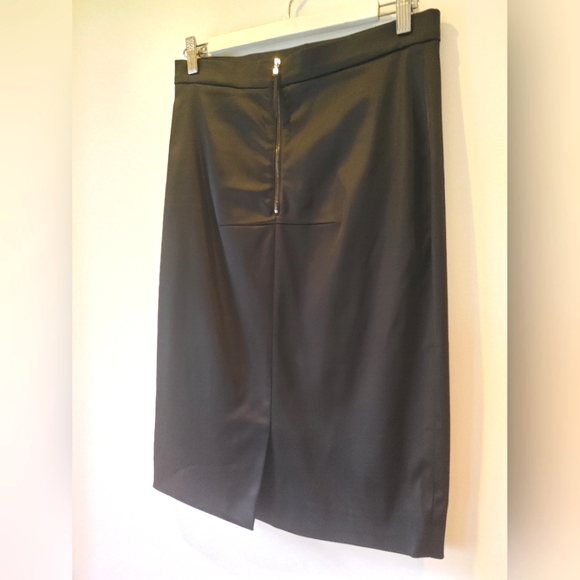 D&G Black Satin Finish Pencil Skirt Size 44 - Picture 10 of 11
